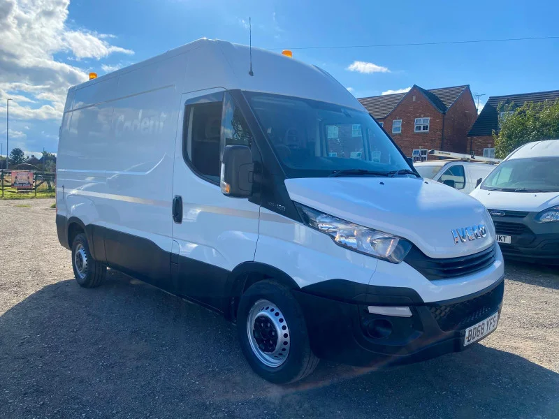 Asset Auctions Ltd - Sunday Midday Auction - Mansfield Van Centre… Huge Variety On Offer. You Cannot Buy These Lots Cheaper On Any Platform - Auction Image 1