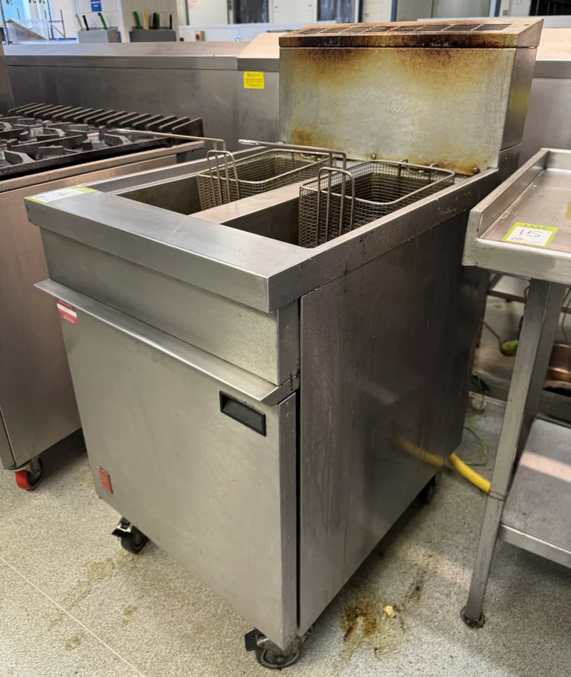 Pinder Asset Solutions Ltd - Quality Commercial Catering and Café Servery Equipment from a Major Banking Group - Auction Image 8
