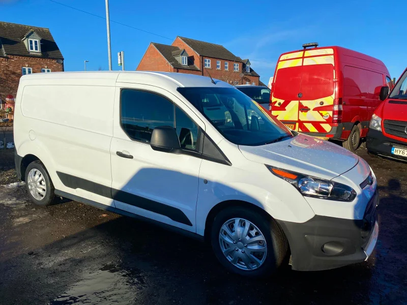 Asset Auctions Ltd - Sunday Midday Auction - Mansfield Van Centre… Huge Variety On Offer. You Cannot Buy These Lots Cheaper On Any Platform - Auction Image 7