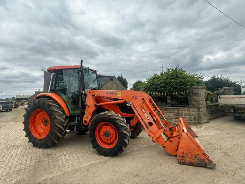 Universal Auctions Group Ltd - Excavators, Tractors, Forklifts, Agri, Telehandlers & More at Auction - Auction Image 1