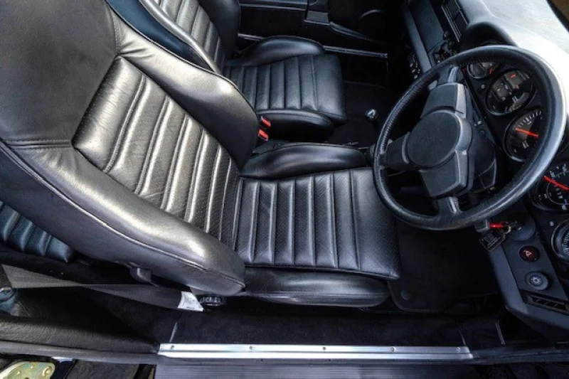 Humbert & Ellis Ltd - Auction - 1981 Porsche 911 Super Carrera 3.0 - Only 2857 miles from new - Auction Image 4