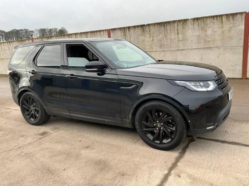 Mid Ulster Auctions Ltd - Vans, Cars, HGV's Auction by Peugeot, Renault, Landrover, Maxus, Ford, Iveco, Mini, Citroen & More - Auction Image 2