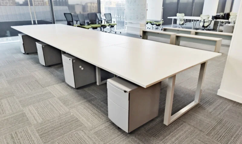 In2Corporate Ltd - Contents of a Modern Office Building In Hayes UB3 - Features Desk Pods, Chairs, Designer Furniture, Job Lots and More - Final Phase! - Auction Image 9