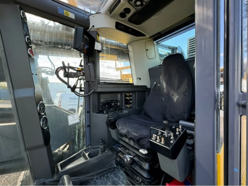 BPI Auctions - 2018 Epiroc Flexiroc D55-10SF Drilling Rig at Auction - Auction Image 5