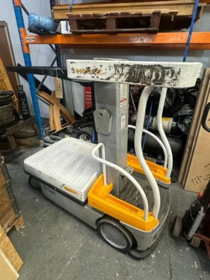 BPI Auctions - Forklift Truck, Woodworking Machinery, Pallet Racking, Floor Grinders, Tools & more at Auction - Auction Image 4