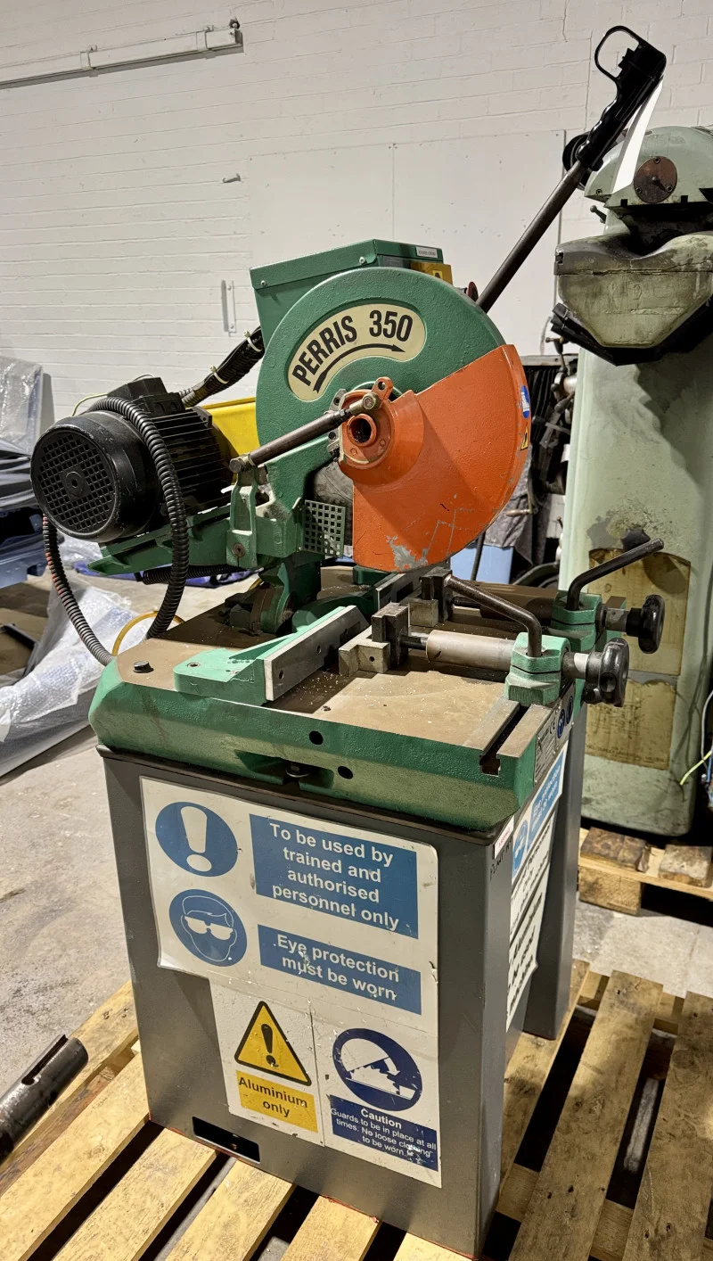 Pinder Asset Solutions Ltd - Engineering, Fabrication and Woodworking Machinery, Gantry Hoists, Compressors and Hydraulic Pumps at Auction - Auction Image 5