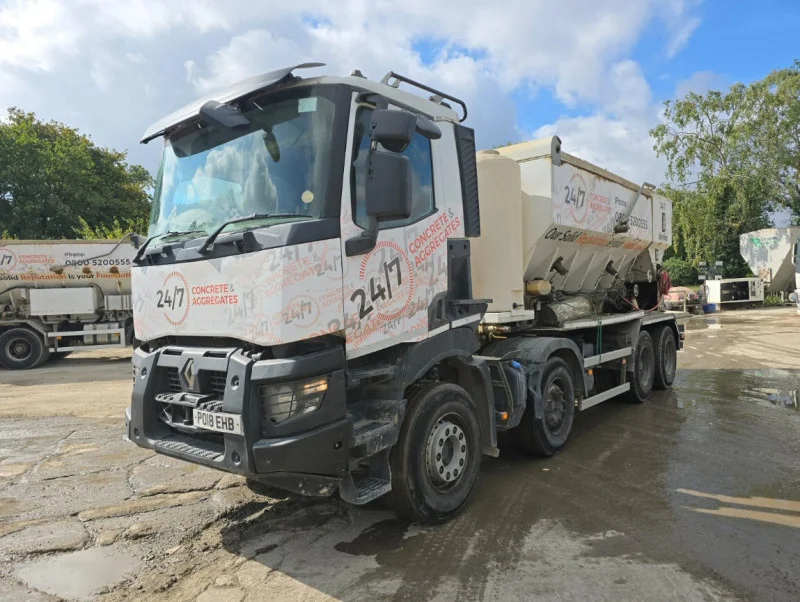 BPI Auctions - 2017, 2018 & 2019 Renault C430 8x4 Siemens VDO Volumetric Concrete Mixer Truck Auction - Auction Image 3