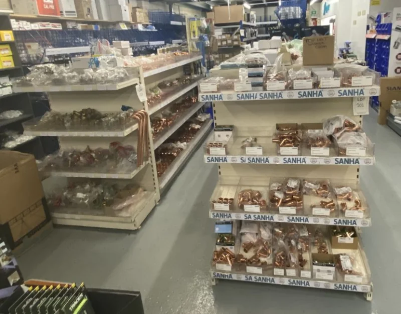 Lambert Smith Hampton - Southampton - Assets of a Plumbing and Heating Trade Counter and Kitchen and Bathroom Showroom Auction - Auction Image 2