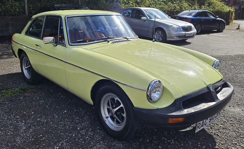 Humbert & Ellis Ltd - Modern & Classic Cars Auction - Auction Image 4