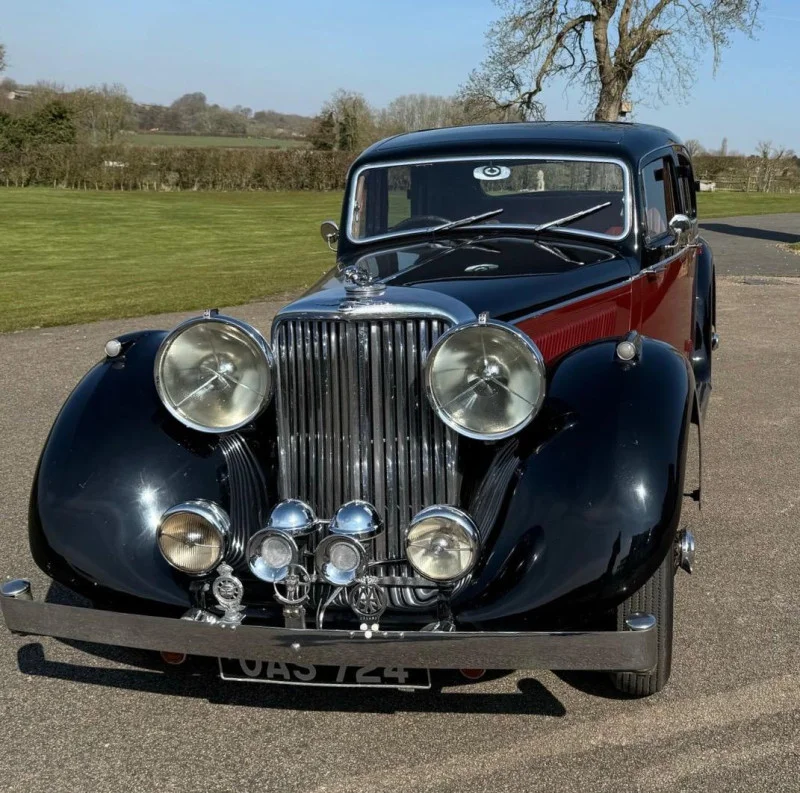 Humbert & Ellis Ltd - Modern & Classic Cars - Auction Image 6