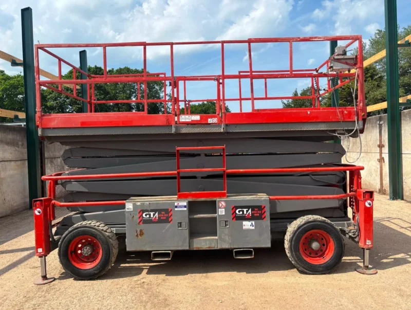 Universal Auctions Group Ltd - 800 LOTS TO BID ON! Plant, HGVs, Ex-Fleet Vehicles, Agri Equipment, Machinery & More. Auction - Auction Image 4