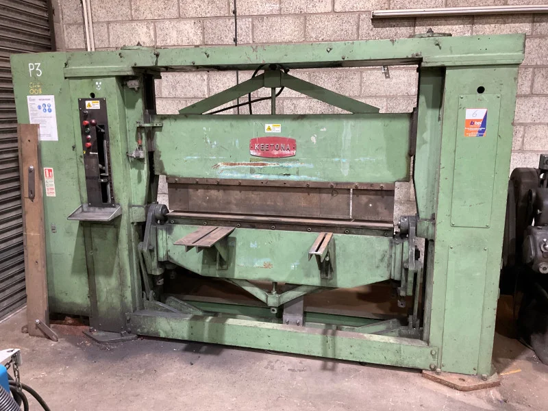 BPI Auctions - Entire Contents of Guard Engineering Limited to include VW Crafter Pick Up, Engineering Machinery, Welding Equipment, Tools & More at Auction - Auction Image 4