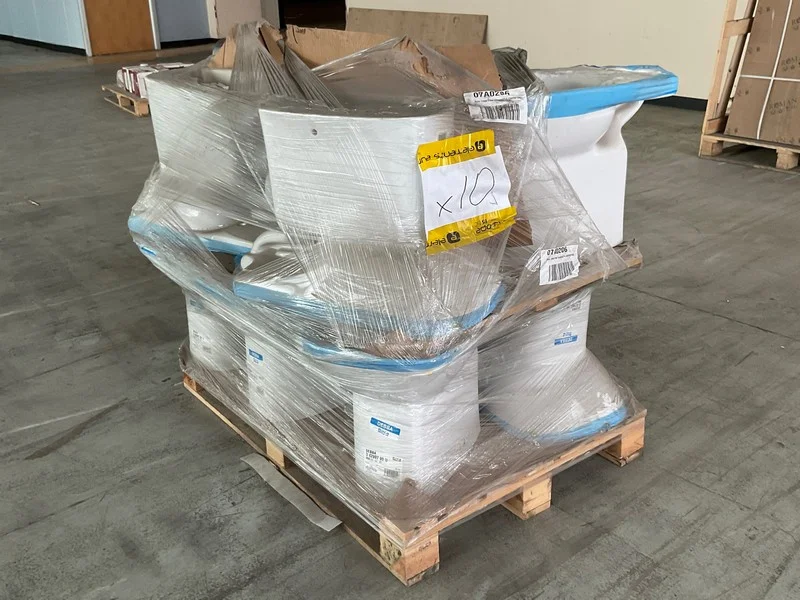 BPI Auctions - Contents of UK Modular Construction Company Auction to inc: Heat Detector Alarms, Electric Towel Rails, Baths, LED Downlighters, Smoke Alarms & More - Auction Image 7