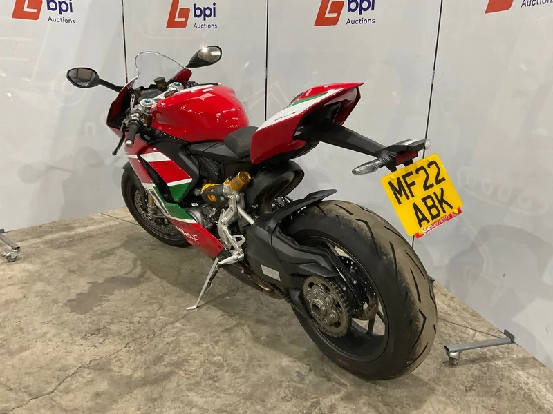 BPI Auctions - 2022 Ducati Panigale V2 Bayliss 1st Championship 20th Anniversary Edition Motorcycle Auction - Auction Image 3
