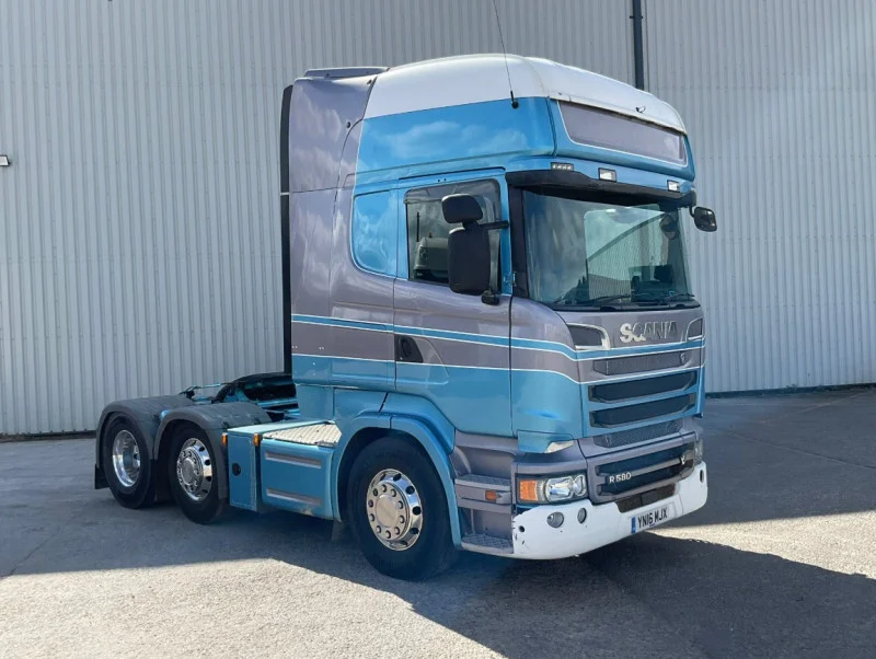 BPI Auctions - 2024 DAF XF 480 Demonstrator Tractor Unit, Pre-Registered 2024 DAF LF 12 Tonne Curtain-Sider Lorries & 2024 DAF LF 14 Tonne Box Lorry & Part Ex 2016 Scania R580 V8 Tractor Unit Auction - Auction Image 4
