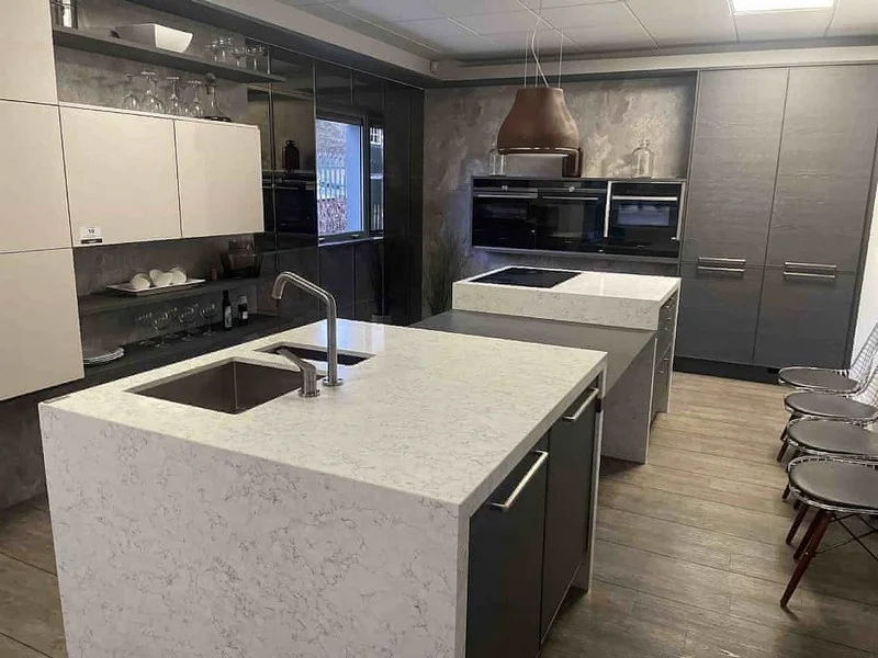 Sweeney Kincaid - High End Kitchen Displays at Auction - Auction Image 5