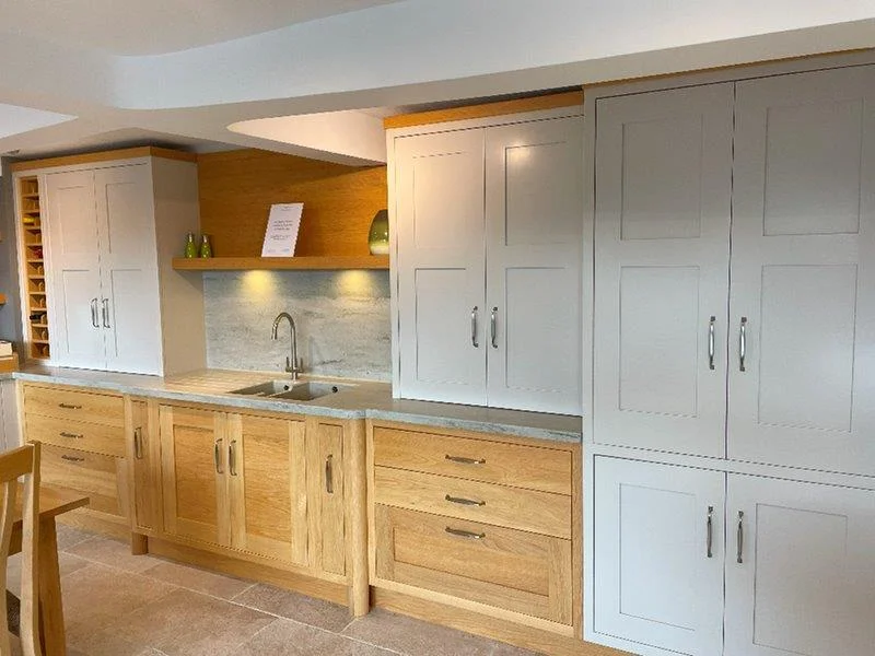 Walker Singleton - Leeds - Woodworking Plant, Equipment & Stocks. Kitchen Displays and Mercedes Sprinter Van Auction - Auction Image 4