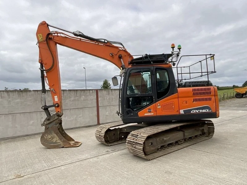 Mid Ulster Auctions Ltd - Machinery Auction to include Excavators, Dumpers, Boomlift, Scissor Lift, Forklift and Quad Bike - Auction Image 16