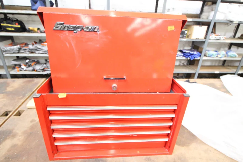Lithgow Sons & Partners - Tools & Machinery, New Radiators and More at Auction - Auction Image 2