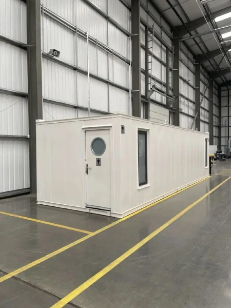 Hilco Global Europe - 2 Day Auction of Exceptional Quality Garage Workshop Equipment, Engineering & Warehouse Support Equipment - Auction Image 5