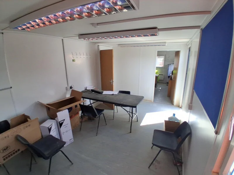 BPI Auctions - 4 Bay 2 on 2 Modular Building Auction - Auction Image 4
