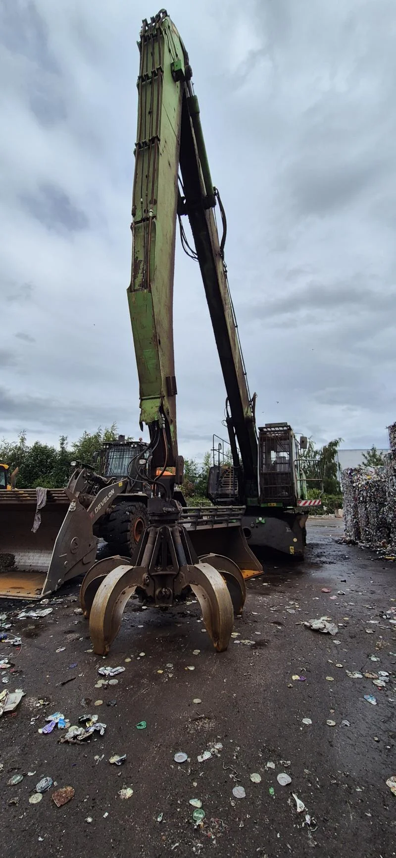 Salvue Ltd. - 2019 Sennebogen 830E Material Handler - Fire Damaged - Auction Image 1