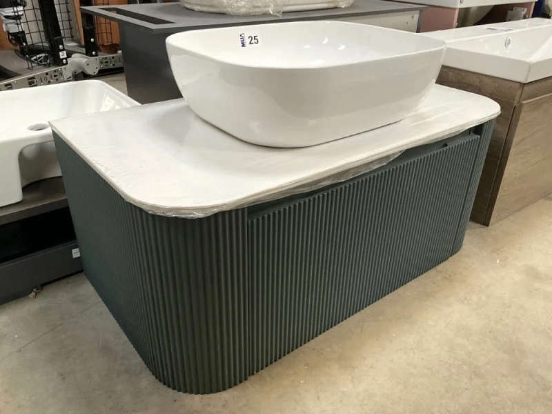 Mid Ulster Auctions Ltd - Bathroom Warehouse Clearance Auction - Auction Image 2
