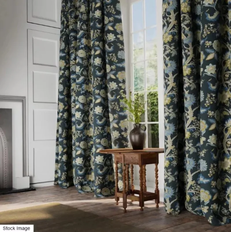 In2Corporate Ltd - Luxury Upholstery Fabrics and Leather Hides from Major UK Furniture Distributors - Auction Image 5
