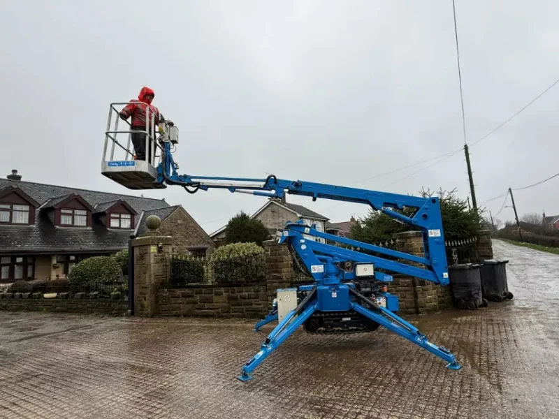 Universal Auctions Group Ltd - Massive Multi-Lot Auction; Ex-Fleet Vans, Agri, Construction & Heavy Plant Machinery And Much More! - Auction Image 1