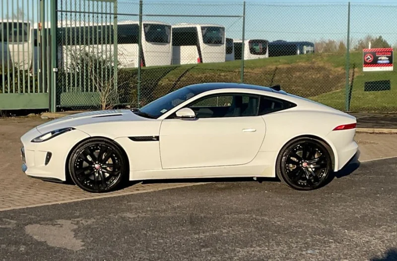 BPI Auctions - 2016 Jaguar F-TYPE V6 Auto Auction - Auction Image 2