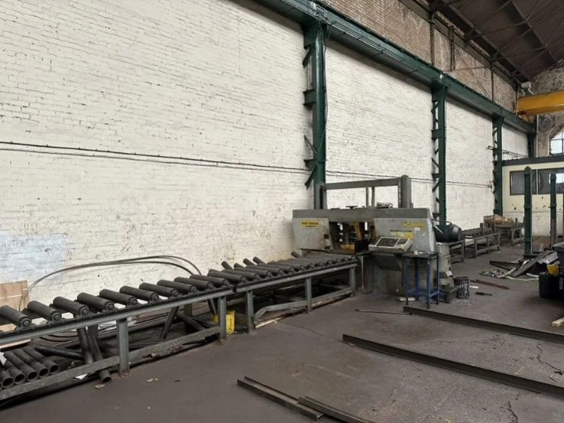 JPS Chartered Surveyors - HydMech H-22A Heavy-Duty Automatic Horizontal Band Saw w/ Roller Conveyor Auction - Auction Image 2