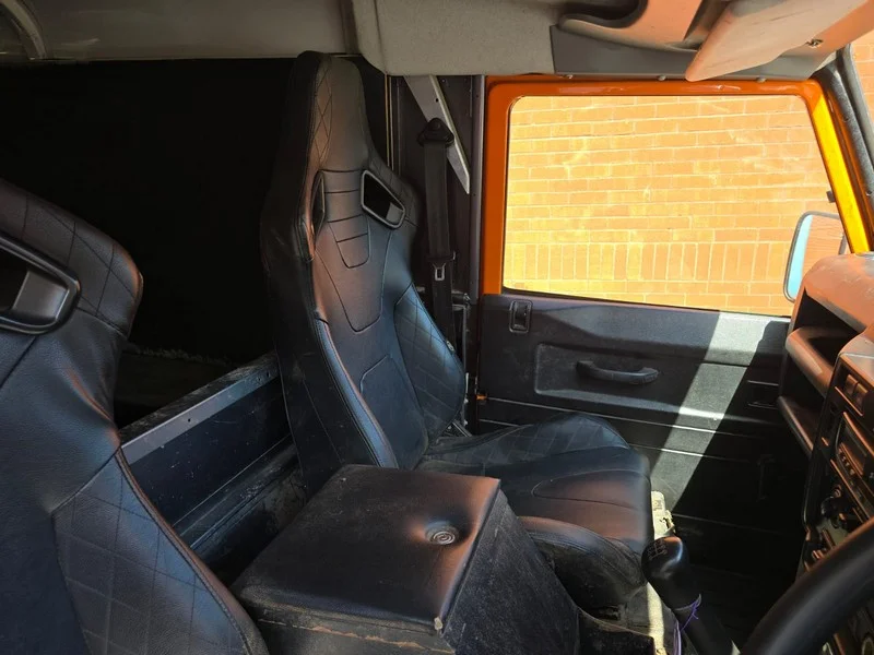 BPI Auctions - 2014 Land Rover Defender 110 Hard Top 4x4 Utility Vehicle at Auction - Auction Image 5