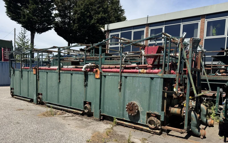 Pinder Asset Solutions Ltd - Containers, Containerised Workshops, Compressor House, Range of Liquid, Mixing & Fuel Tanks 75m³, Drillpipe, Stands, Bins, Hoses, Valves, etc - Auction Image 6