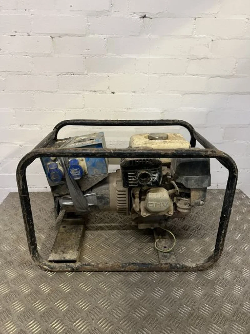 JPS Chartered Surveyors - Power Tools & Machinery Auction featuring Generators, Compressors, Ladders, Drills, Saws & Much More - Auction Image 3