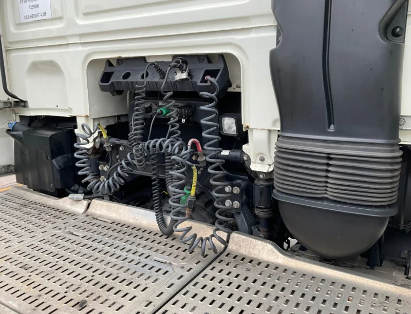 BPI Auctions - 2019 DAF XF480 Super Space Tractor Units Auction - Auction Image 5