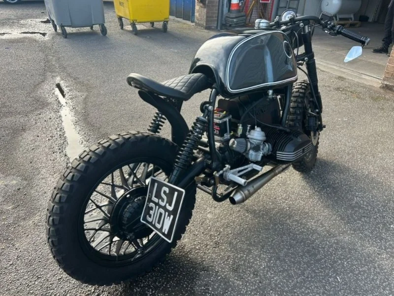 JPS Chartered Surveyors - BMW R65 650cc Classic Motorcycle Auction - Auction Image 4