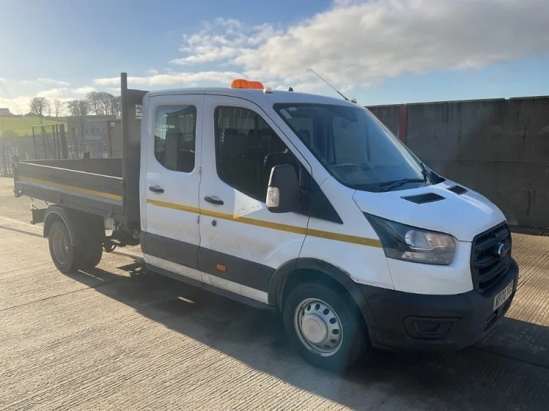 Mid Ulster Auctions Ltd - Vans, Cars, HGV's Auction by Peugeot, Renault, Landrover, Maxus, Ford, Iveco, Mini, Citroen & More - Auction Image 4