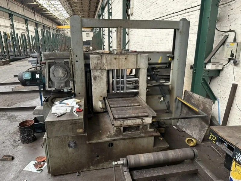 JPS Chartered Surveyors - HydMech H-22A Heavy-Duty Automatic Horizontal Band Saw w/ Roller Conveyor Auction - Auction Image 5