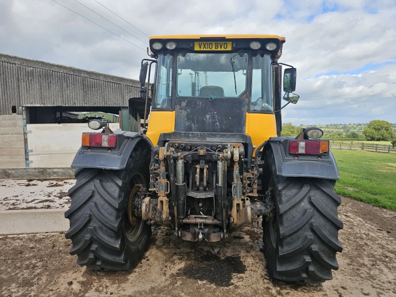 Salvue Ltd. - Online Auction of 2010 JCB Fastrac 3200 - Impact Damaged - Auction Image 4