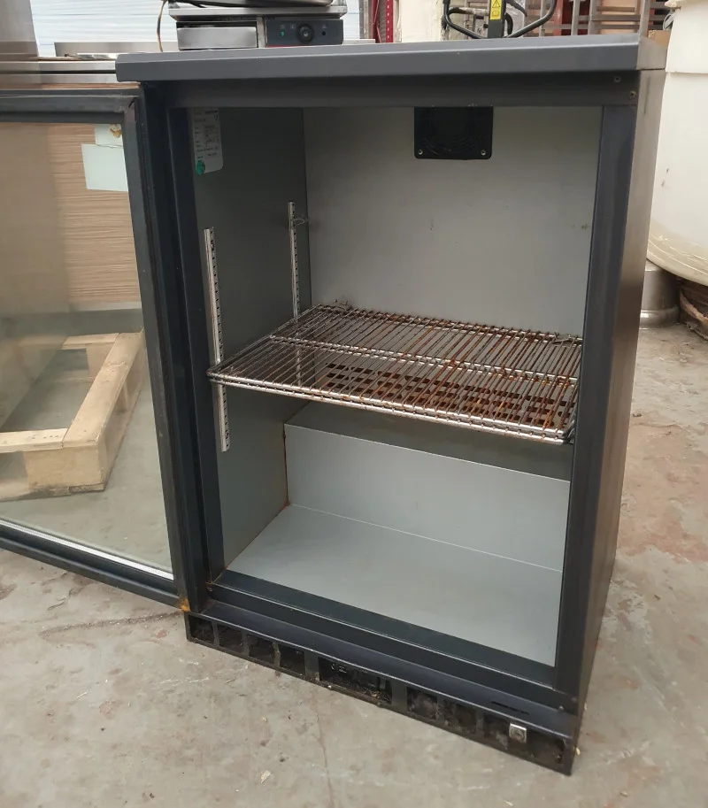 David Gower Auctions Ltd - Commercial Catering Equipment Auction: Robot Coupe, Back Bar Coolers, Rational Combi Oven 10 Grid, Fosters Prep Fridges, And Much More - Auction Image 9