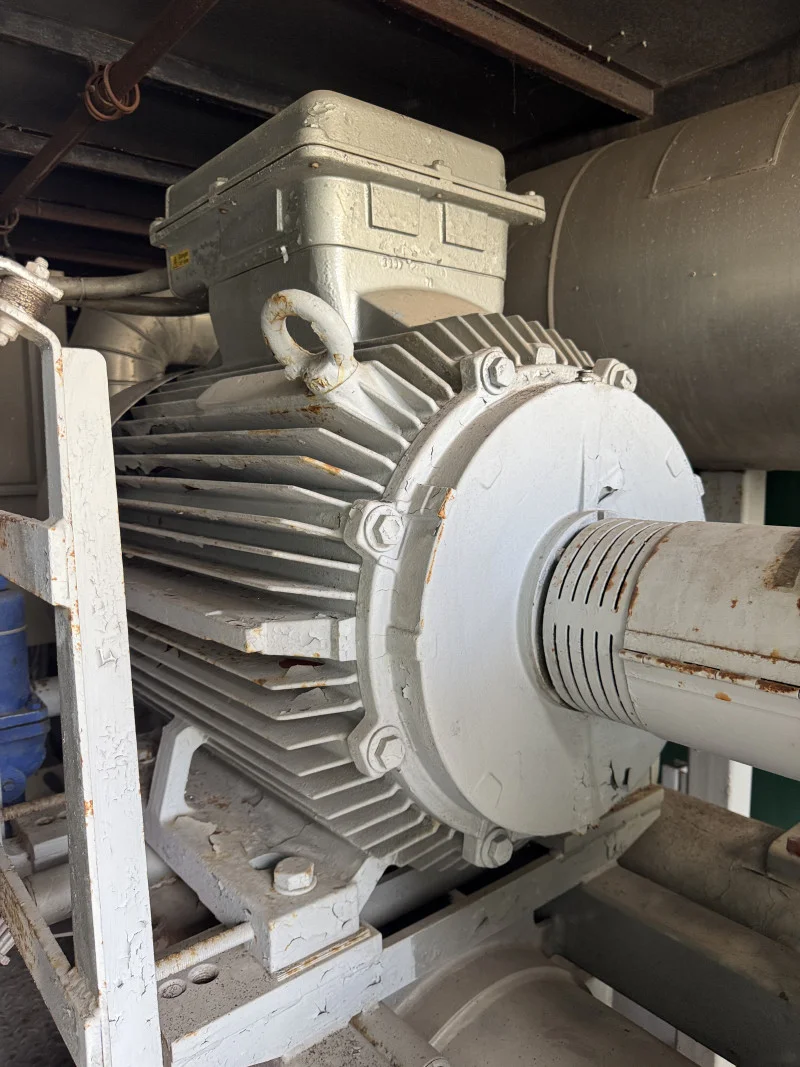 Pinder Asset Solutions Ltd - 2 Sabroe Trailer Refrigeration Plants, Mud Pump, Clarke Fire Pump Set, Circulating Tanks, Valves and Ancillary Equipment at Auction - Auction Image 6