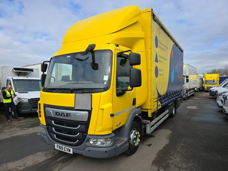 BPI Auctions - Commercial Vehicles Auction to include Tractor Units, Curtainsiders, Box Lorries, Panel Vans & Waste Shredder - Auction Image 4