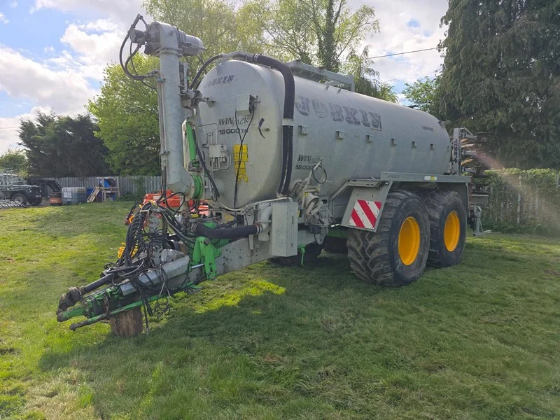 BPI Auctions - Joskin Tankers, New Holland Telehandlers & Volkswagen Transport Auction - Auction Image 3