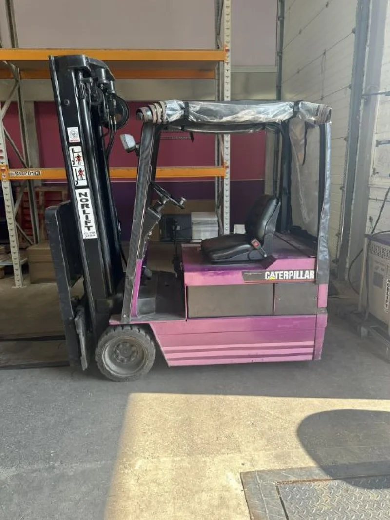 JPS Chartered Surveyors - Plant Auction to include Jungheinrich Order Picker, CAT Forklift, Crown Bay Picker, Compressors & Genie Scissor Lift - Auction Image 1