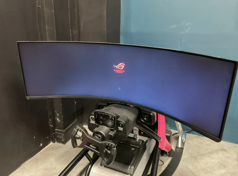 BPI Auctions - Base Performance Phoenix Racing Simulator Auction - Auction Image 4