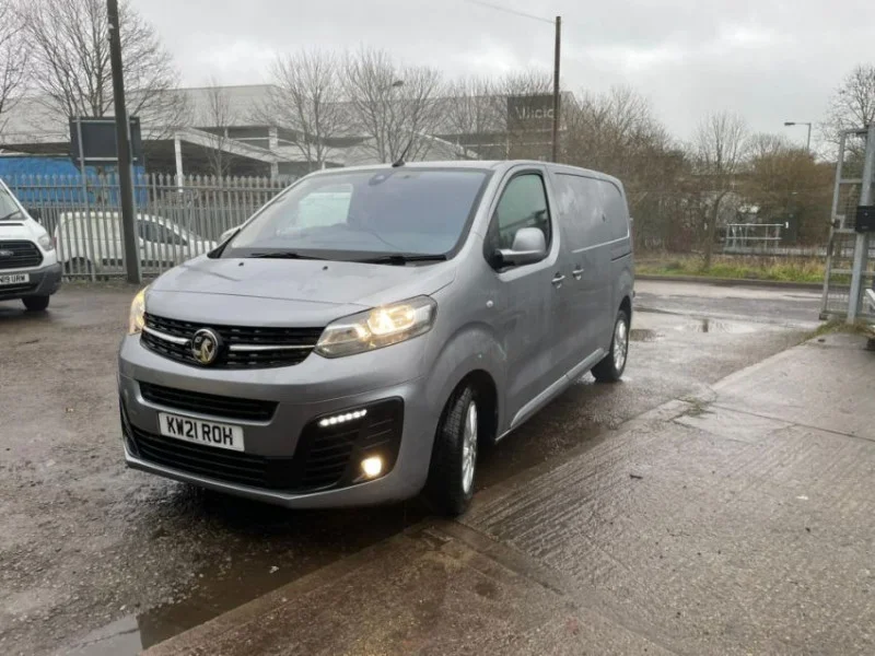 Universal Auctions Group Ltd - Massive Multi-Lot Auction; Ex-Fleet Vans, Agri, Construction & Heavy Plant Machinery And Much More! - Auction Image 4