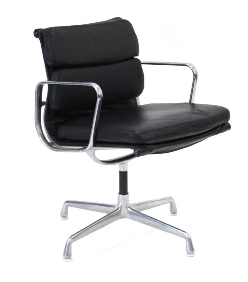 W & H Peacock - Designer & Contract Office Furniture - Auction Image 1