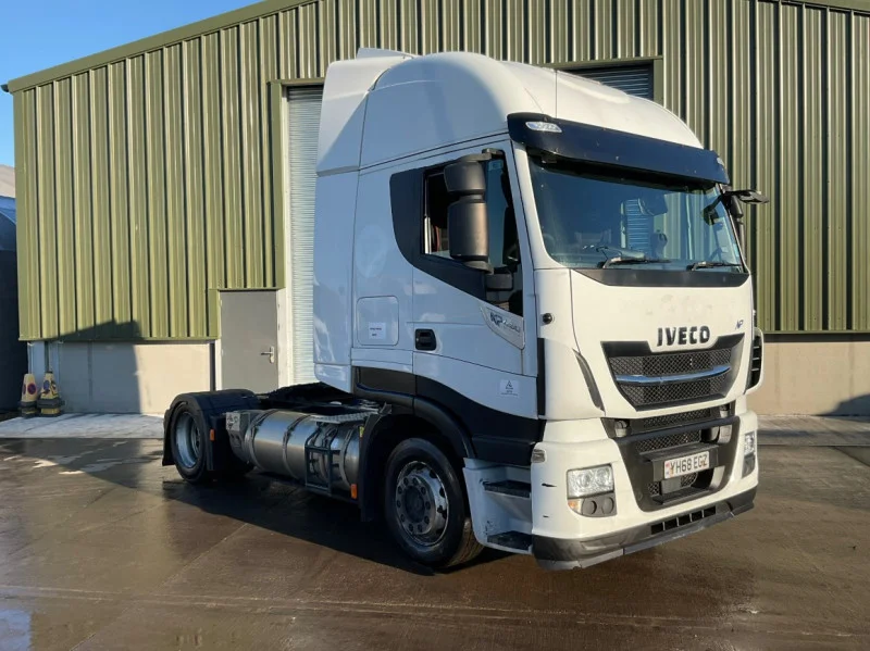 BPI Auctions - 2018 Iveco Stralis Tractor Units - Auction Image 2