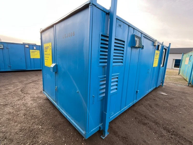 BPI Auctions - 21ft Anti-Vandal Canteen/Toilet/Drying Rooms at Auction - Auction Image 1