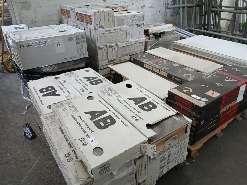 W & H Peacock - Ceramic and Porcelain Tiles Auction - Auction Image 3